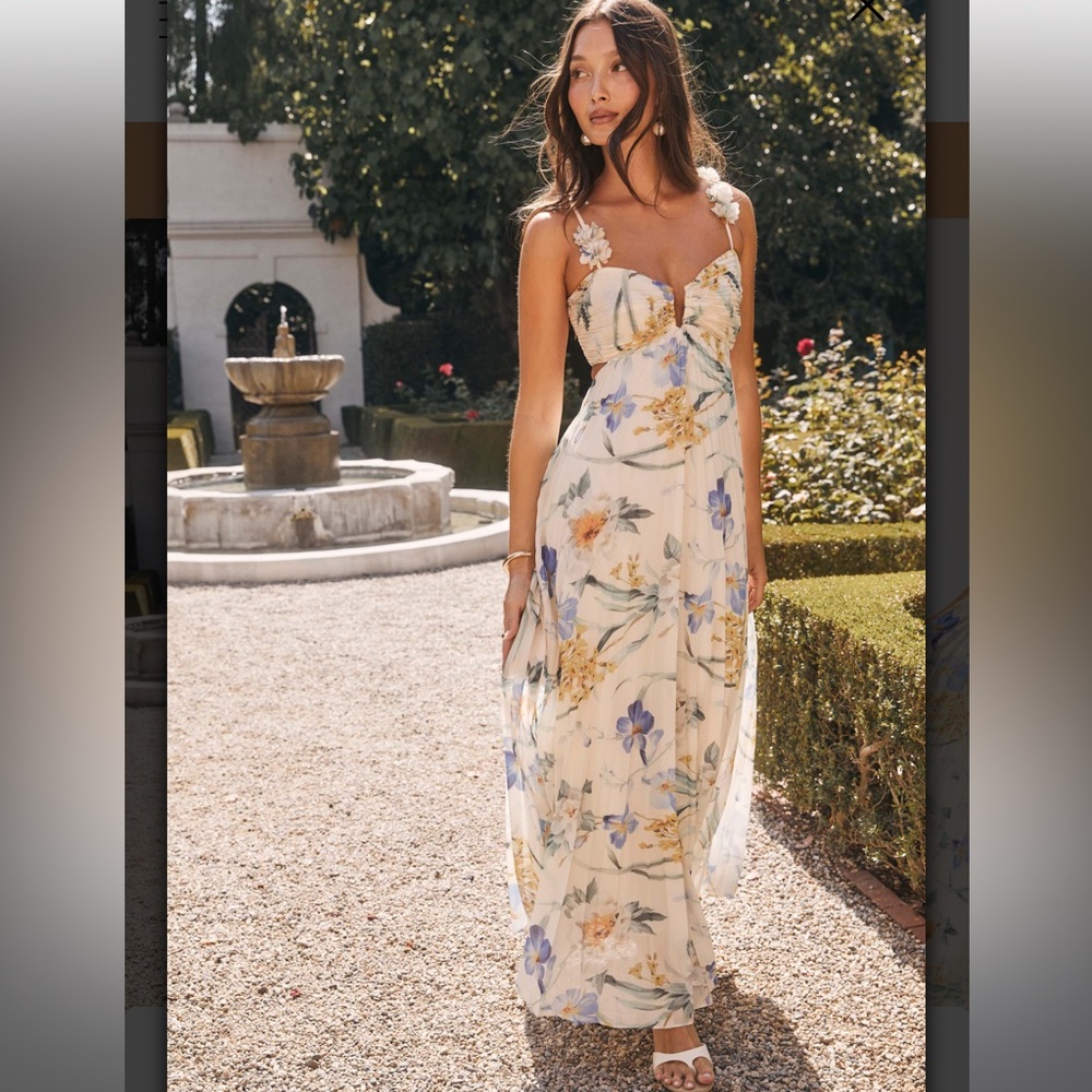 Astr the Label Blue and Yellow Backless Sundress